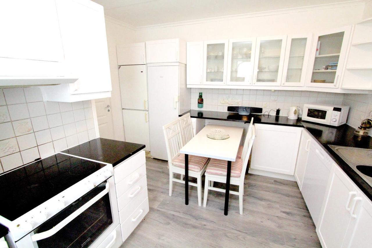 Tallkrogen Romantic House - Upper Or Lower Apartment Estocolmo Exterior foto