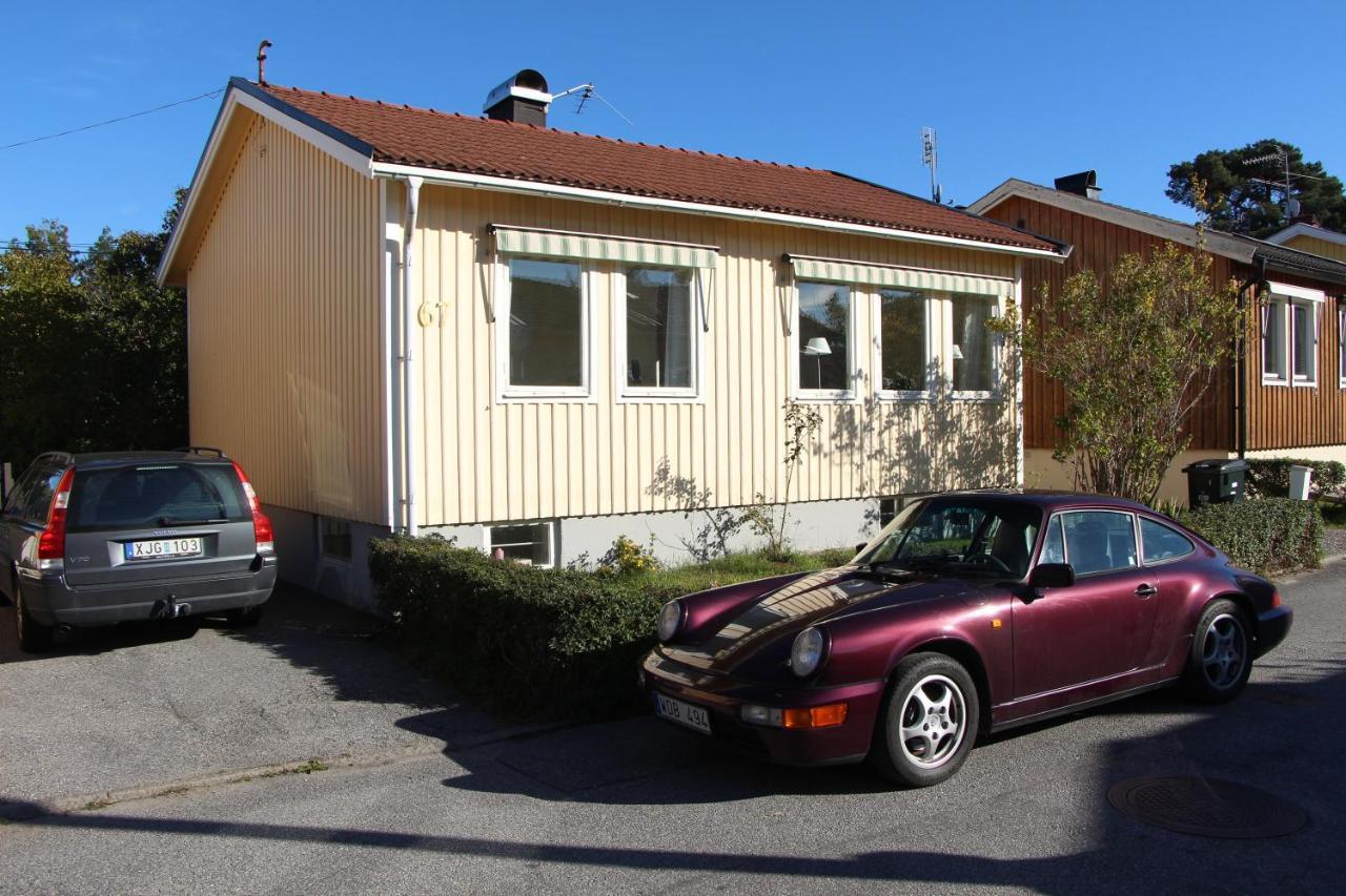 Tallkrogen Romantic House - Upper Or Lower Apartment Estocolmo Exterior foto