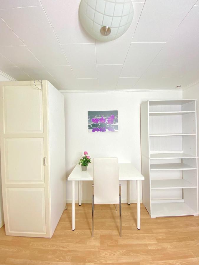 Tallkrogen Romantic House - Upper Or Lower Apartment Estocolmo Exterior foto